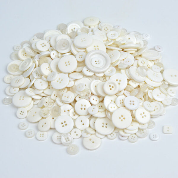 400-600 Piece Colorful Resin DIY Craft Button Set - Image 12