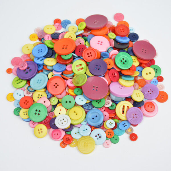 400-600 Piece Colorful Resin DIY Craft Button Set - Image 13