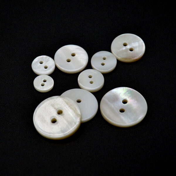 9-25mm Natural White Shell Two-Hole Flat Shirt Buttons 90 Pack(9 Sizes) - Image 3