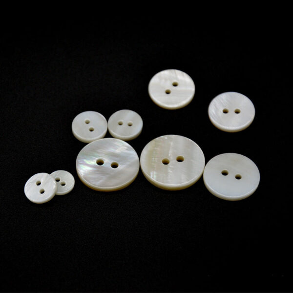 9-25mm Natural White Shell Two-Hole Flat Shirt Buttons 90 Pack(9 Sizes) - Image 4