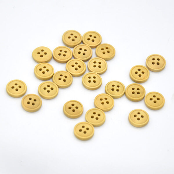 18L Natural Wood Color Round Four-Hole Buttons 100pcs - Image 2