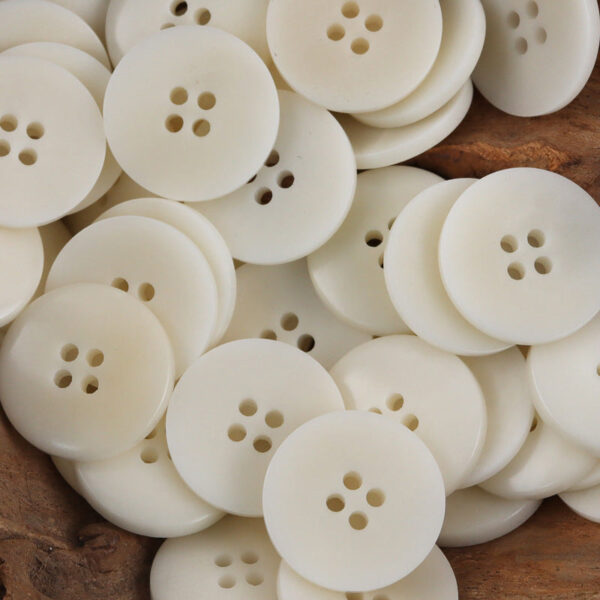 Vintage Charred Edge Natural Corozo Buttons,10 Pack