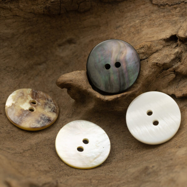 Natural Shirt Pearl Shell Flat Buttons 2 Hole 10pcs