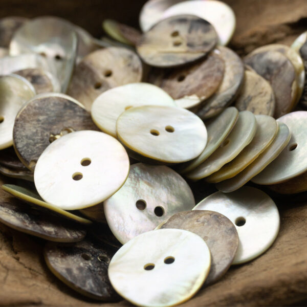 Natural Shirt Pearl Shell Flat Buttons 2 Hole 10pcs