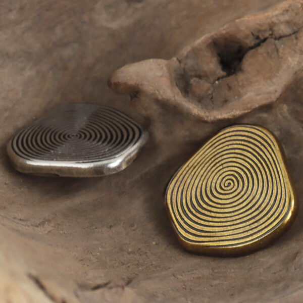 Irregular Vintage Shank Metal Buttons 10 Pack