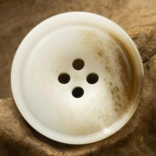 Round Resin Buttons Imitating Horn 20pcs