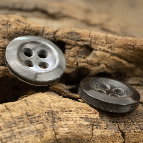 11.5mm Dark Blue Black Natural Shell Buttons for Silk Shirts 10pcs - Image 3