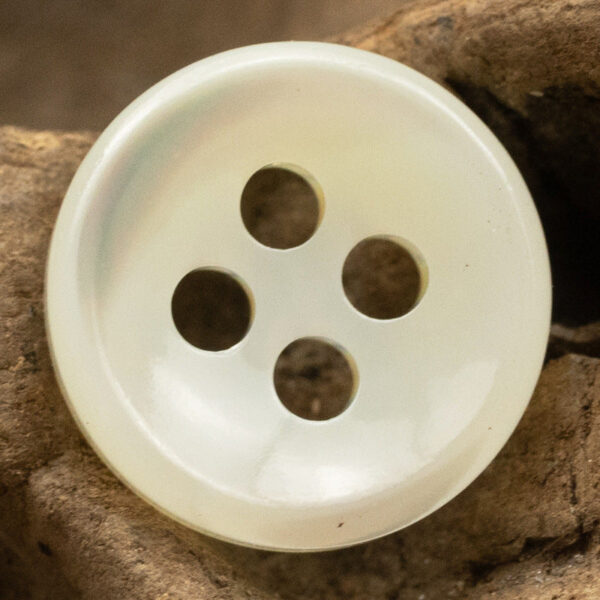 Beige Shell Buttons for Retro Silk Shirts Dresses 10pcs - Image 4