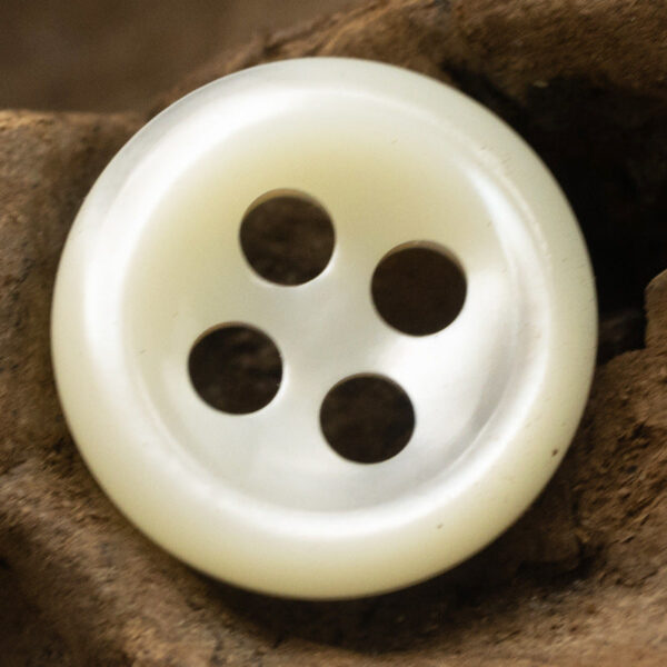 Beige Shell Buttons for Retro Silk Shirts Dresses 10pcs - Image 7