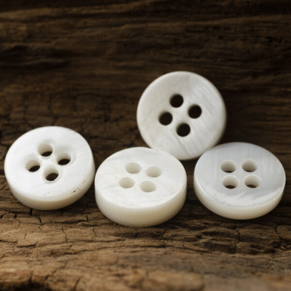 11.5mm Thick White Shell Buttons for Hepburn Elegant Dresses 24 Pack - Image 2