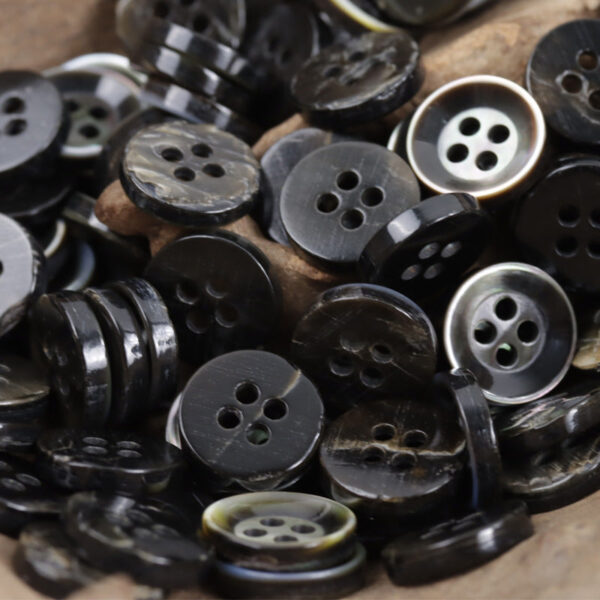 Colorful Romantic Snowflake Black Shell Buttons for Luxury Shirts 10pcs - Image 5