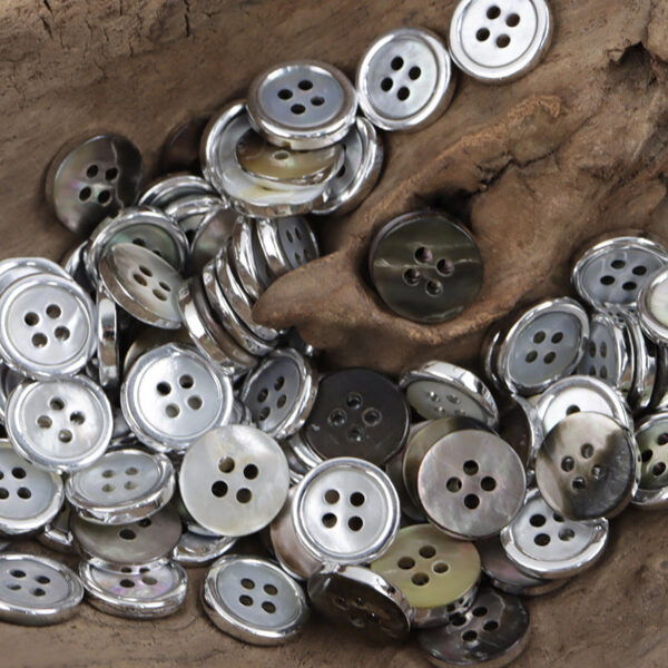 Natural Shell Buttons with Gold Silver Edges for Luxury Clothing 20PCS - Lots of Buttons