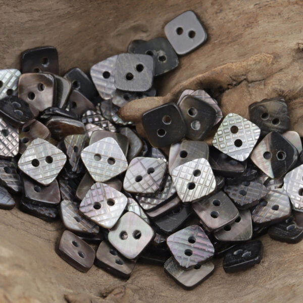 Irregular Rhombus Natural Shell Buttons for Waffle Knit Shirts Sweaters 10pcs - Image 3