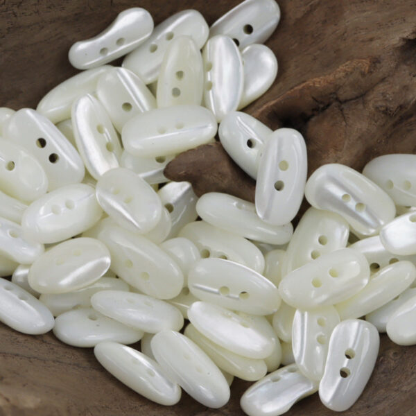Irregular Oval Creamy White Light Yellow Shell Buttons for Shirts 10pcs - Image 5