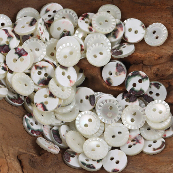 11.5mm White Natural Shell Buttons for Silk Pajamas Velvet Shirts 10pcs - Image 4