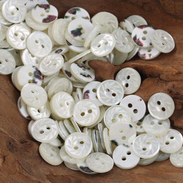 11.5mm White Natural Shell Buttons for Silk Pajamas Velvet Shirts 10pcs - Image 7