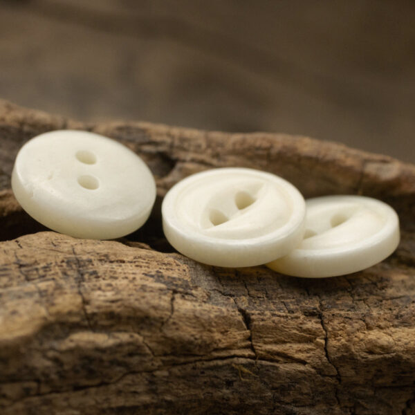 11.5mm Ivory Two-Hole Fish-Eye Bovine Bone Buttons for Shirt 10pcs - Image 4