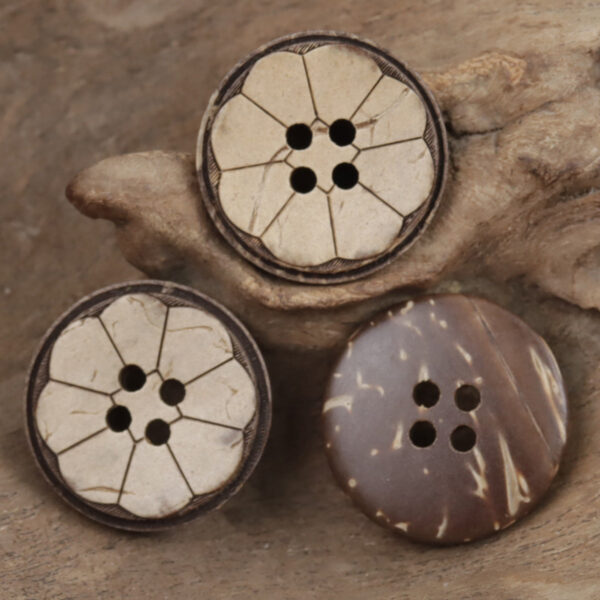 Natural Coconut Shell Ethnic Style Four Hole Buttons 40pcs - Image 2