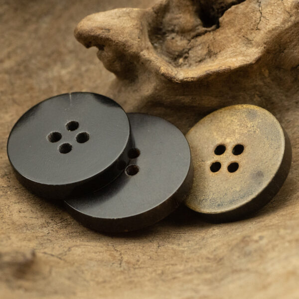 11.5-25mm Double Flat Vintage Black-Brown Horn Buttons 10pcs - Image 2