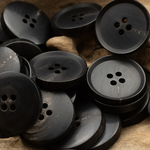 15-25mm Matte Vintage Coffee Black Natural Horn Buttons 6pcs - Image 4