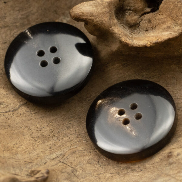 Wide-Edged Natural Horn 4 Hole Buttons for Casual Cargo Pants 10pcs - Image 2