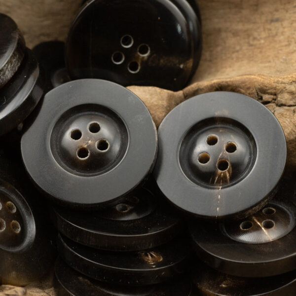 Wide-Edged Natural Horn 4 Hole Buttons for Casual Cargo Pants 10pcs - Image 4