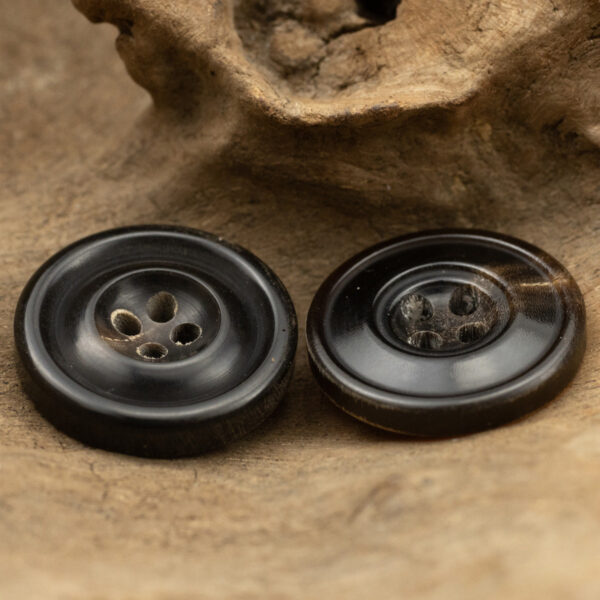 15-25mm Brown Vintage 4 Hole Horn Buttons for Cashmere Coats 6pcs - Image 3