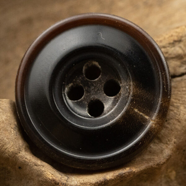 15-25mm Brown Vintage 4 Hole Horn Buttons for Cashmere Coats 6pcs - Image 5