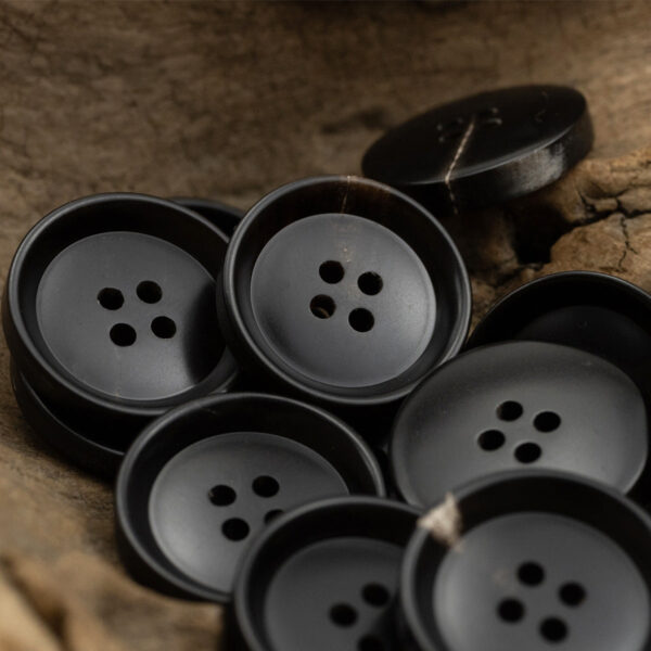 Round 4-Hole Pan-Shaped Horn Buttons for Casual Vintage Jackets - 10pcs - Lots of Buttons