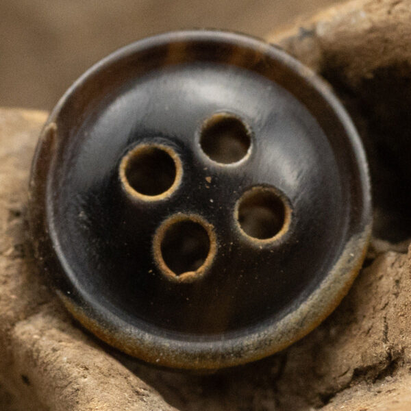 11.5MM Burnt-Edge Four-Eye Black Horn Shirt Buttons 24 Pack - Image 4