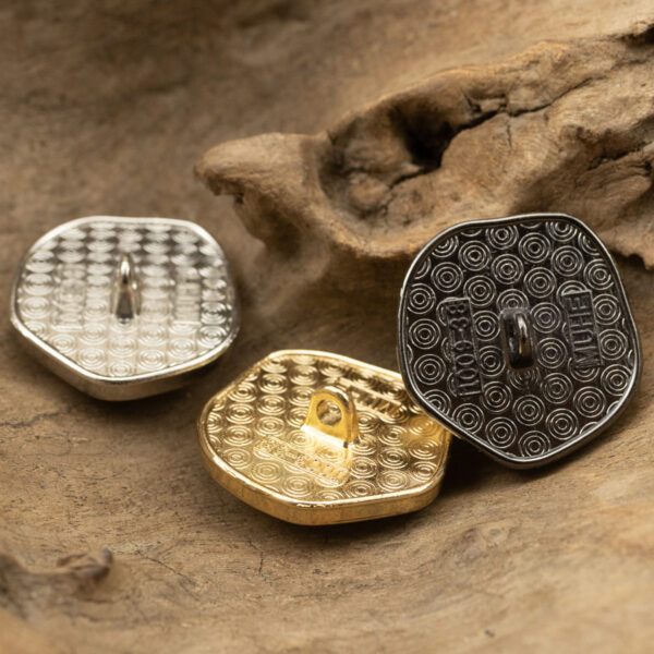 Metal Irregular Polygon Resin and Metal Combination Buttons 6pcs - Image 2