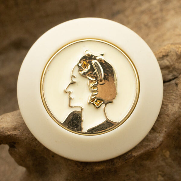 Retro Golden Beauty Portrait Resin Buttons with Metal Shanks 6pcs - Image 4