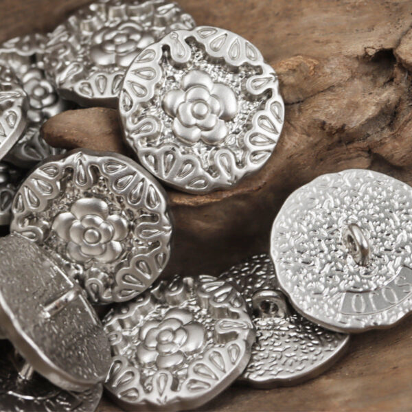 Vintage-Style Bronze Metal Button with Handle and Embossed Rose 10pcs - Image 3