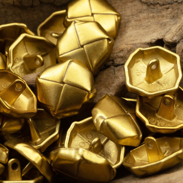 Beret Shaped Gold Silver Lacquered Woven Metal Buttons 10pcs - Image 3