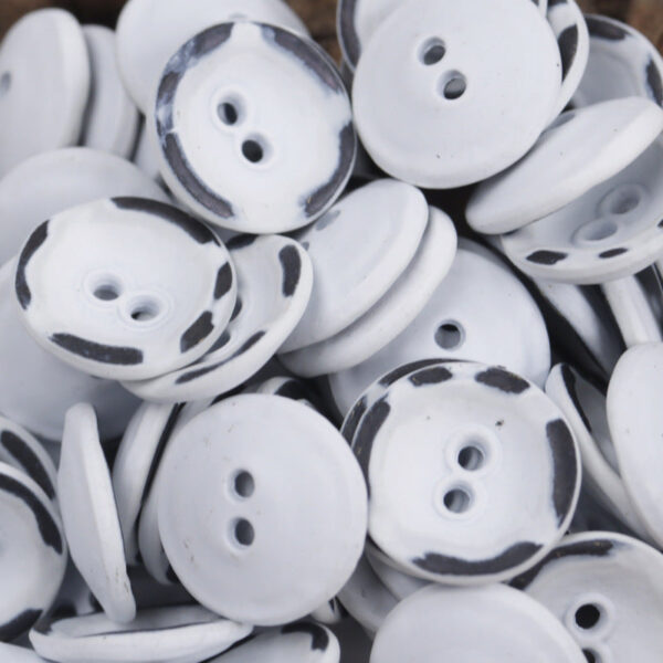 11.5mm Bowl-Shaped Distressed Rust-Colored Metal Buttons 10pcs - Image 2