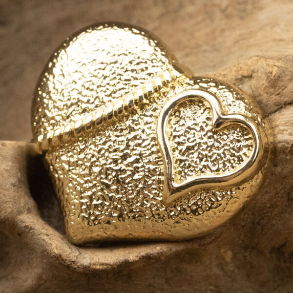 Vintage Heart-Shaped Light Gold Metal Decorative Buttons 10pcs - Image 4
