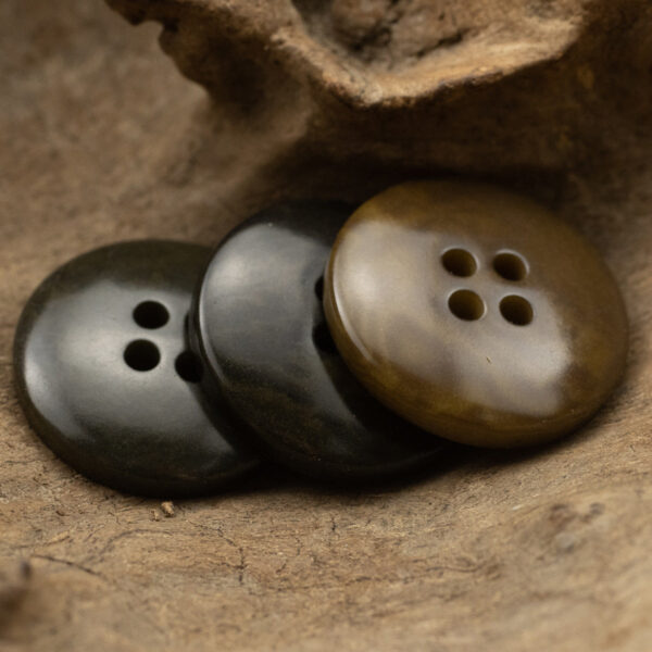 Vintage Burnt Dark Green Eco-Friendly Natural Fruit Buttons 10pcs - Image 3