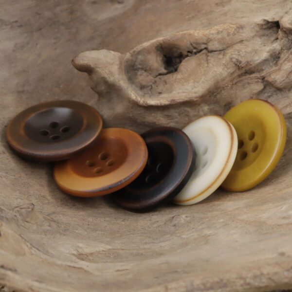 Wide-Edged Burned Natural Palm Fruit Nut Corozo Buttons 10 Pcs
