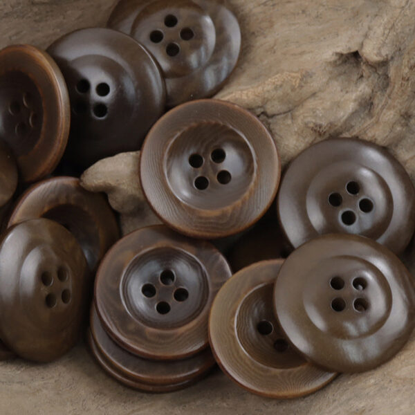 Wide-Edged Burned Natural Palm Fruit Nut Corozo Buttons 10 Pcs