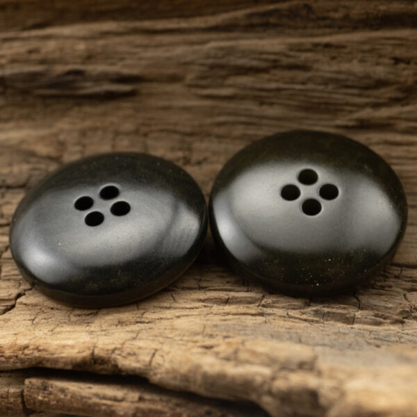 Burnt Dark Green 4-Hole Corozo Tagut Nut Buttons 10pcs - Lots of Buttons