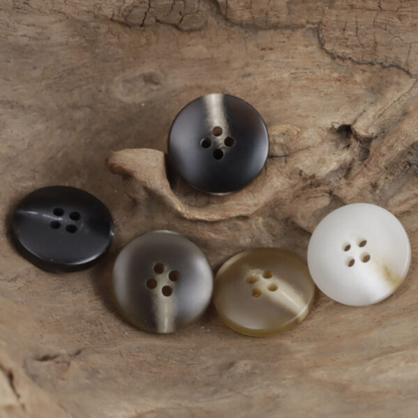15-30mm Brown Ray Four-Hole Resin Flat Button 50 Pack - Image 2