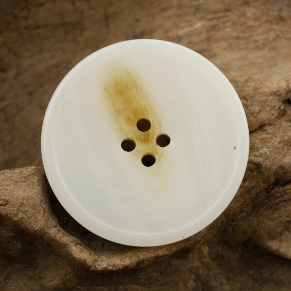 Round Thin-Edged Resin Coat Buttons Imitation Horn Texture 50pcs - Lots of Buttons
