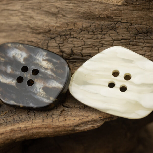 Glossy Polygonal Resin Coat Buttons Imitation Marble Texture 20PCS