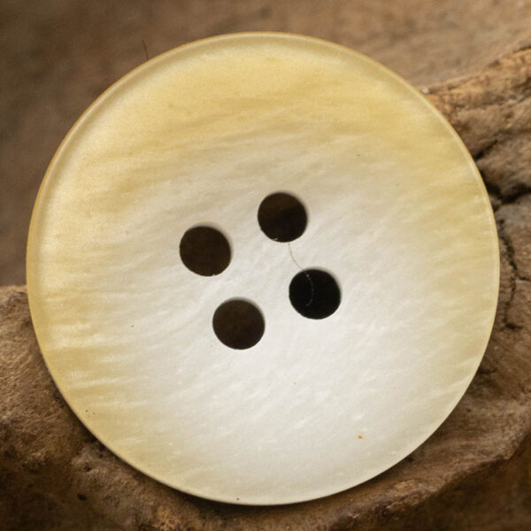 Gradient Dark Blue Crescent Pattern Flat Resin Buttons for Knitwear 30pcs - Image 6