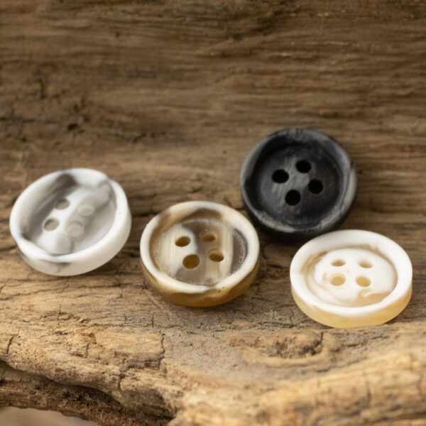 10/11.5mm Resin Buttons for Beach-Style Gray Shirts 40 Pack - Image 3