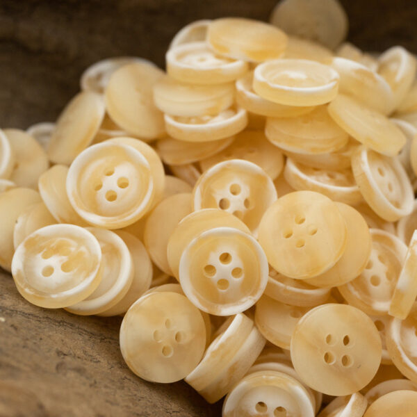 10/11.5mm Resin Buttons for Beach-Style Gray Shirts 40 Pack - Image 4