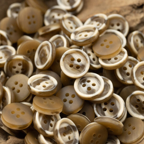 10/11.5mm Resin Buttons for Beach-Style Gray Shirts 40 Pack - Image 7
