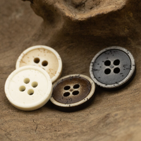 Imitation Bone Grain Distressed Resin Buttons for Denim Shirts 40 Pack - Image 2
