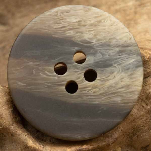 15-25mm Wood Grain Round Resin Buttons for Knitted Dresses 40 Pack - Image 5