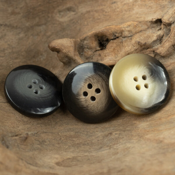 15-30mm Coffee-Colored Resin Buttons for Casual Trousers 30pcs - Image 2